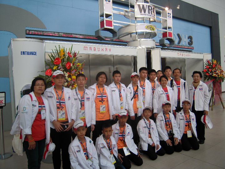 Thailand WRO team in Manila
